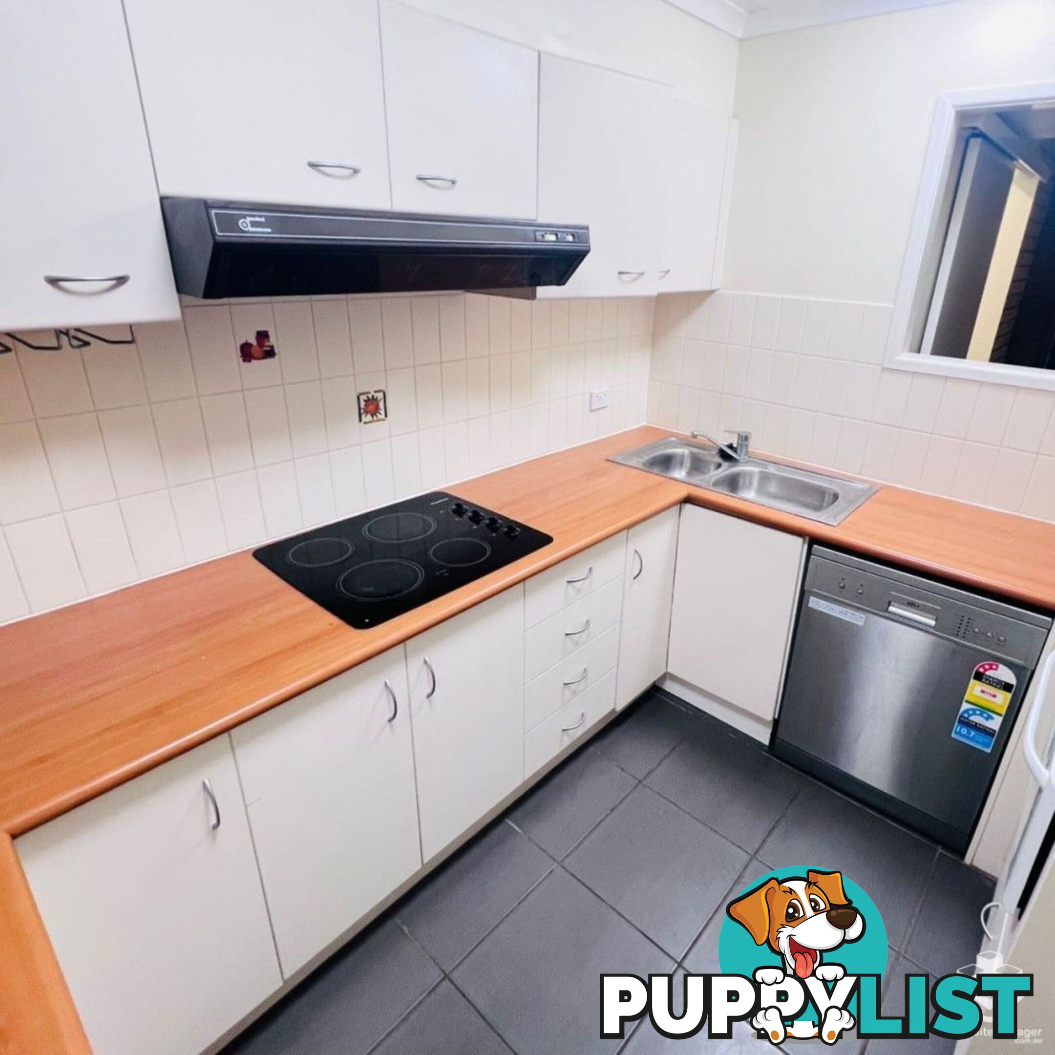 15/76-84 Holland Crescent Capalaba QLD 4157