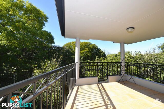 8/260 Sir Fred Schonell Drive St Lucia QLD 4067