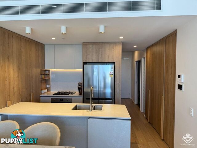 ID:21158787 9 Pidgeon Close West End QLD 4101