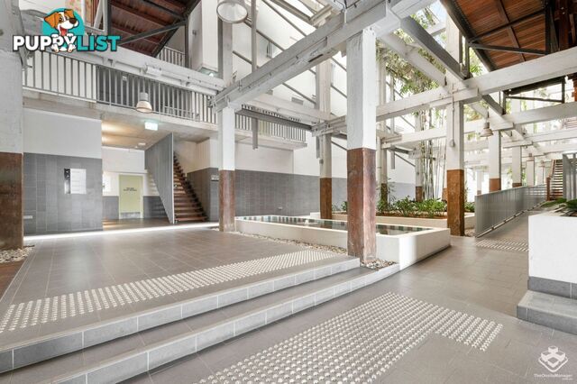 U210/8 Skyring Terrace Teneriffe QLD 4005
