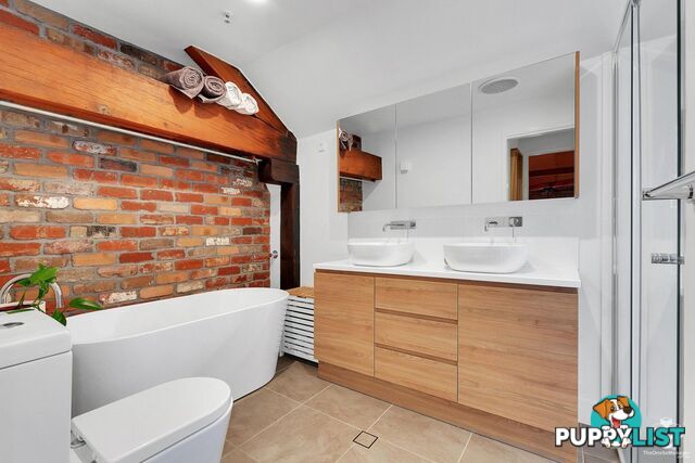 ID:21152972 139 Commercial Road Teneriffe QLD 4005