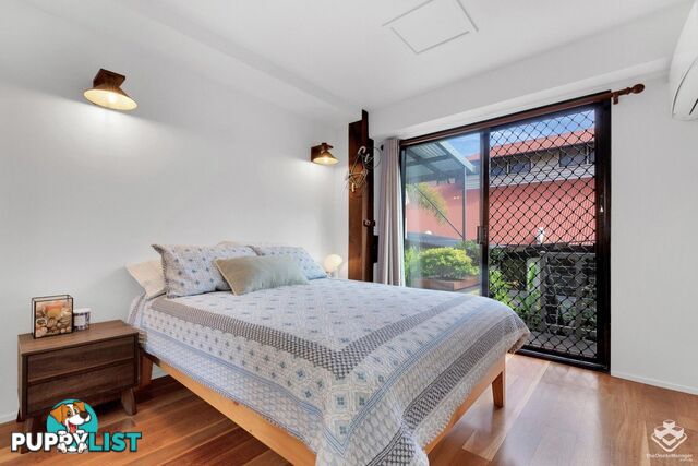 ID:21152972 139 Commercial Road Teneriffe QLD 4005