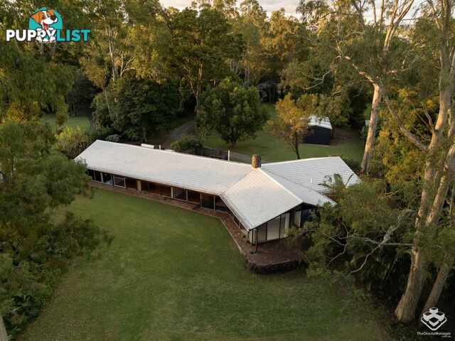 26 Scenic Road Kenmore QLD 4069