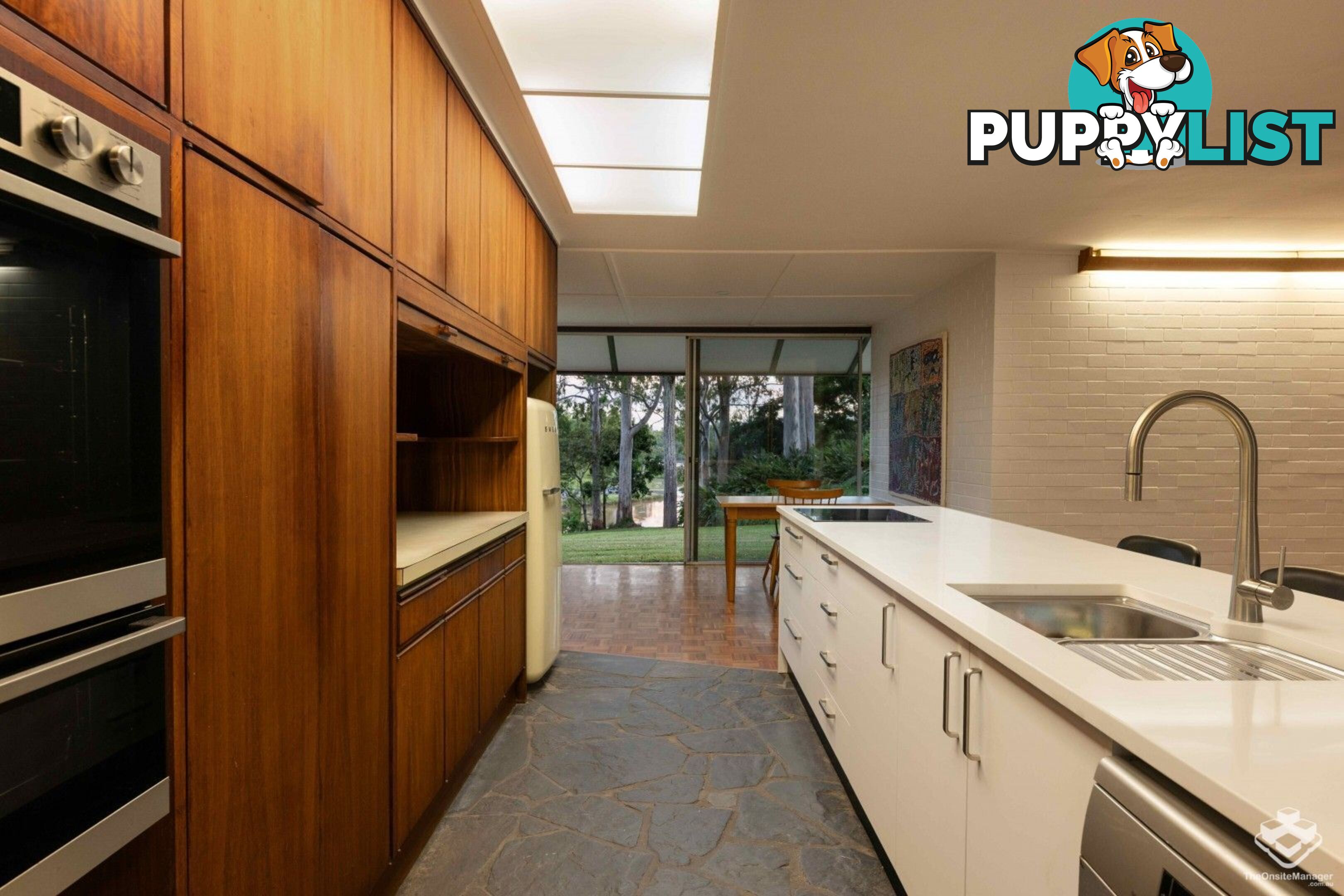 26 Scenic Road Kenmore QLD 4069