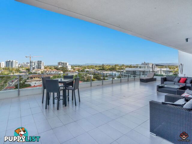 817/430 Marine Parade Biggera Waters QLD 4216