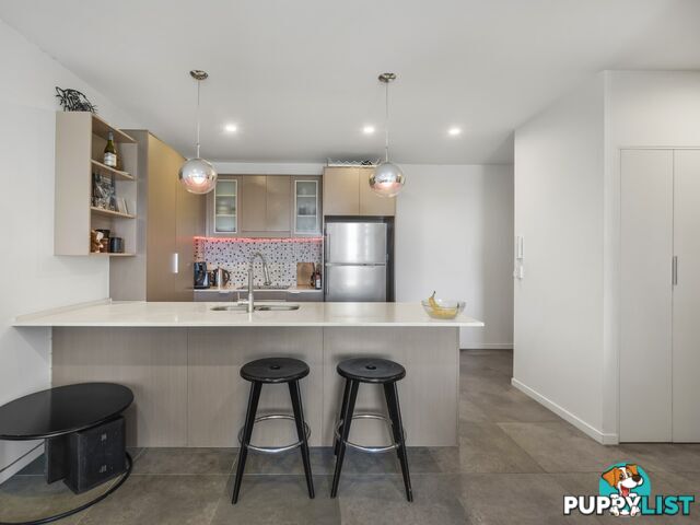 ID:21155427 616 Main Street Kangaroo Point QLD 4169