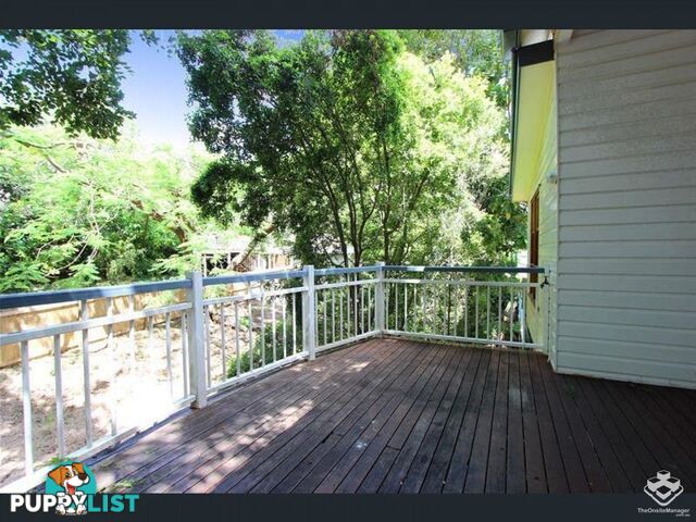 29 Pleasant St Red Hill QLD 4059