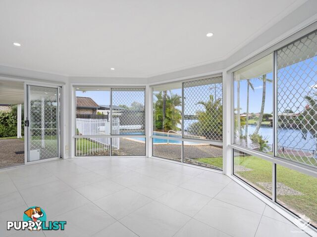 9 Cumberland Drive Varsity Lakes QLD 4227