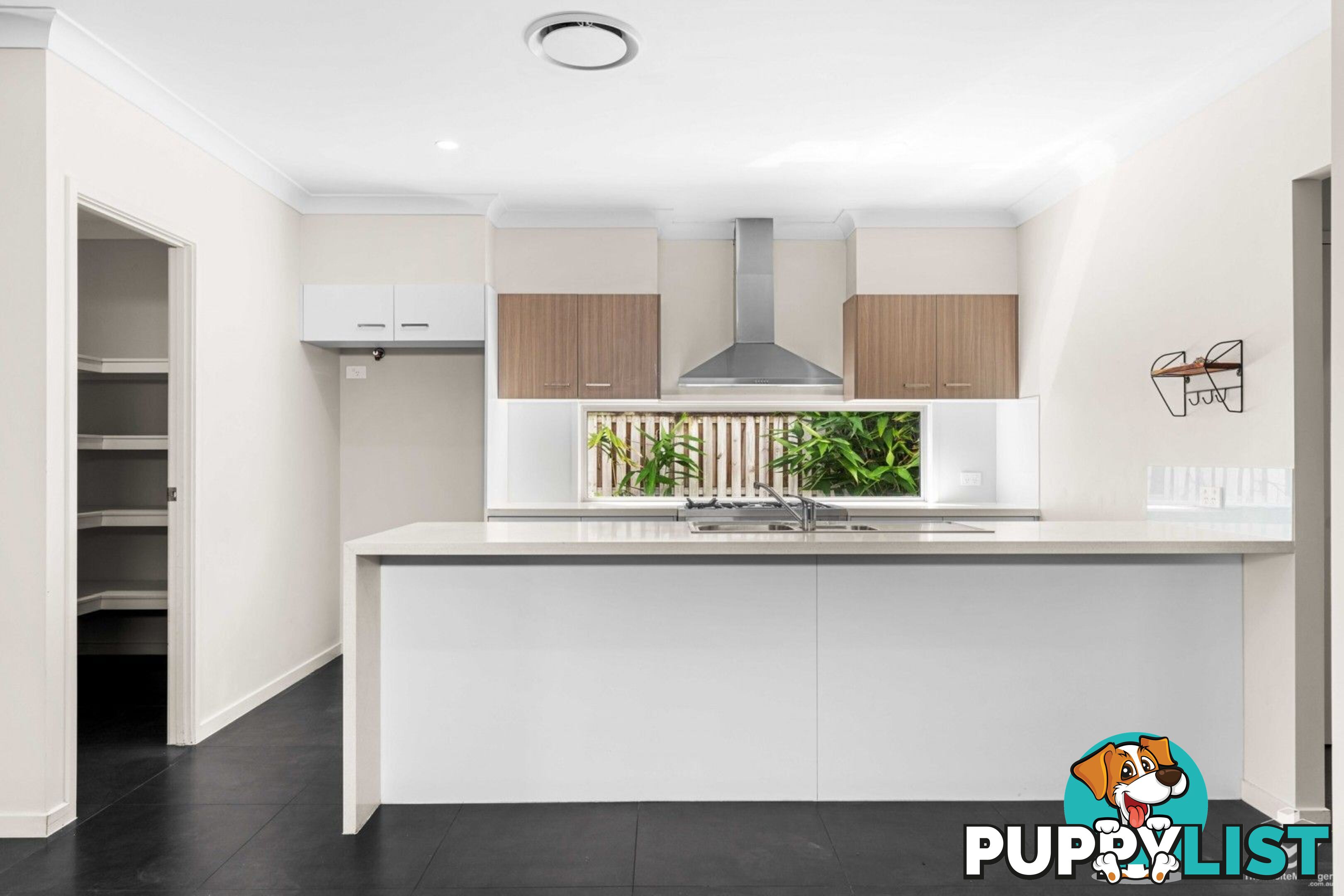 80 North Quay Circuit Hope Island QLD 4212