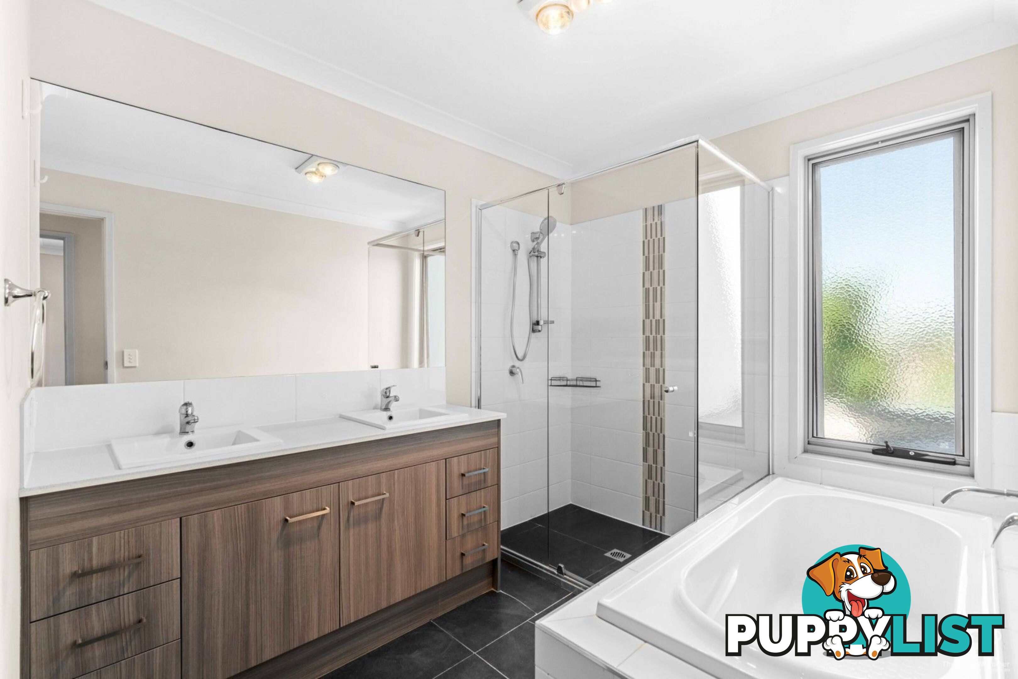 80 North Quay Circuit Hope Island QLD 4212
