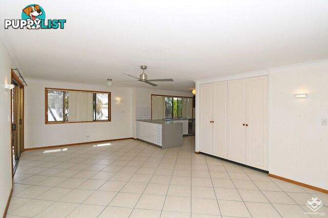 Urangan QLD 4655