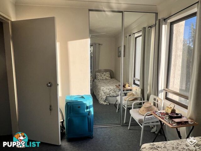 ID:21156625 9 Bayview Street Runaway Bay QLD 4216