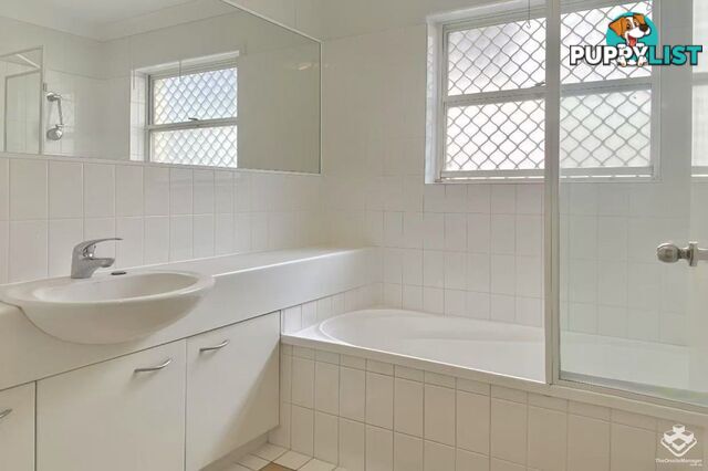 4/82 Russell Terrace Indooroopilly QLD 4068