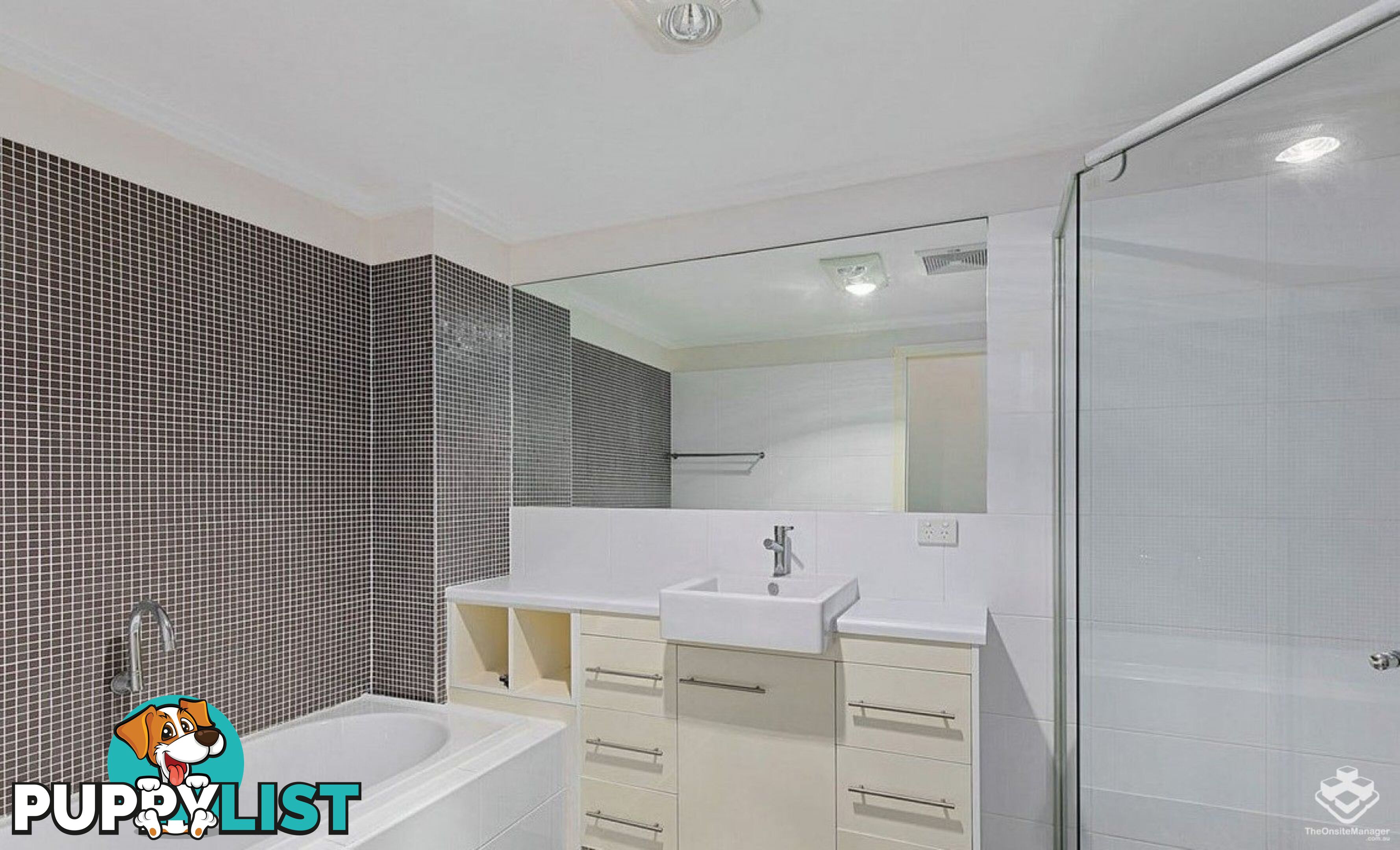 ID:21158306 230 Pulgul Street Urangan QLD 4655