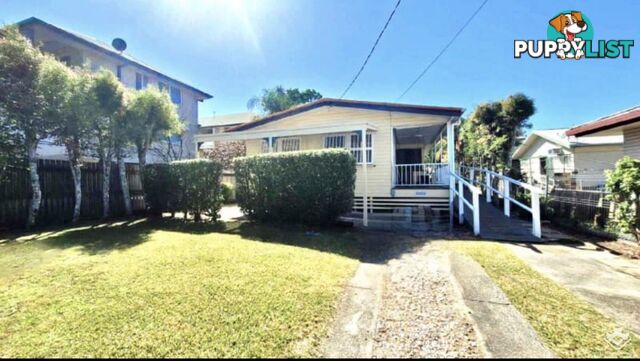 67 Worendo Street Southport QLD 4215