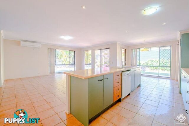 5 Glenfield Street Parkinson QLD 4115