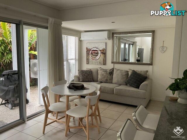 9/10 Grand Parade Kawana Island QLD 4575