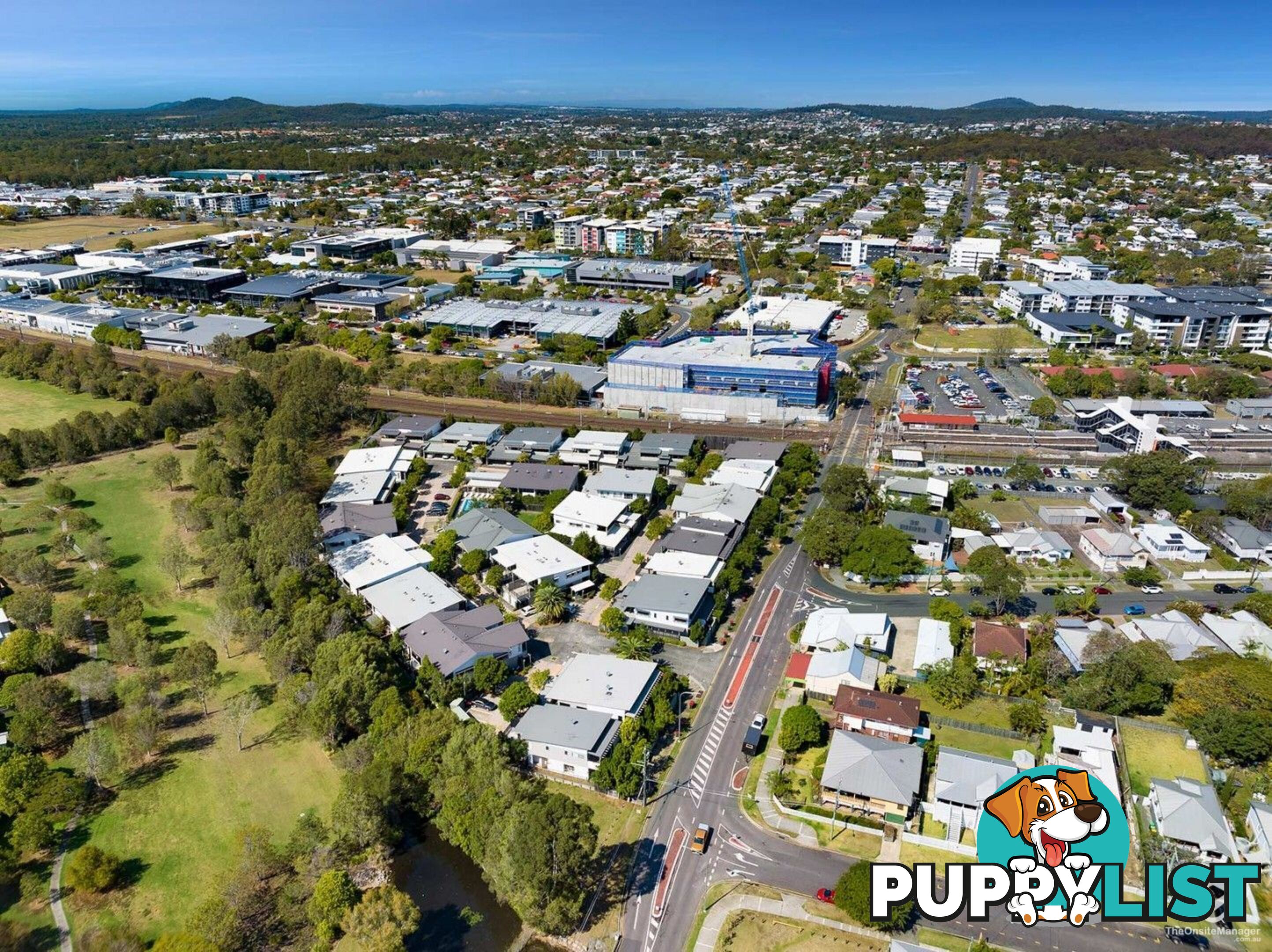 U24 / 123 Barrack Road Cannon Hill QLD 4170