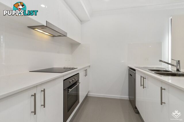 4B Tim Place Coomera QLD 4209