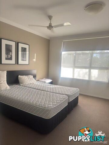 Unit 74/19 Lake Street Varsity Lakes QLD 4227