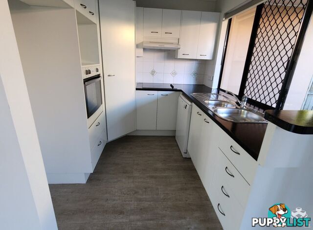20/9A Browning Boulevard Battery Hill QLD 4551