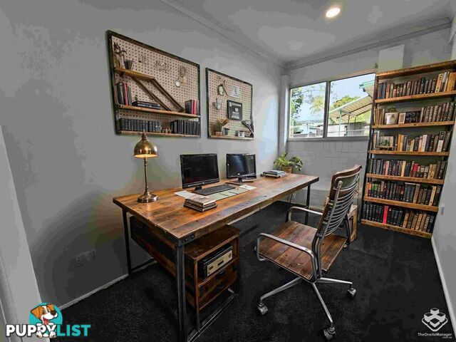 128 Spitfire Avenue Strathpine QLD 4500