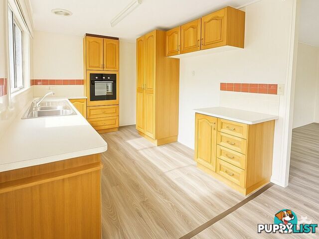 128 Spitfire Avenue Strathpine QLD 4500