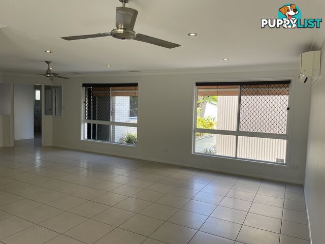 15 Kapilano Crescent Mountain Creek QLD 4557