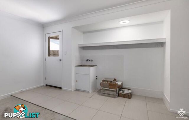 27 Essington Mews Leichhardt QLD 4305