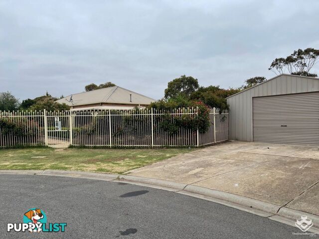 9 Oakfield Court Melton South VIC 3338