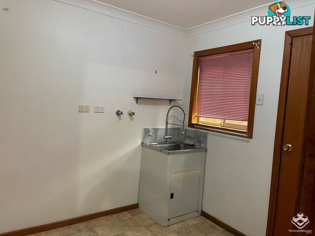 9 Oakfield Court Melton South VIC 3338