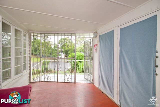 12 Mavis Street St Lucia QLD 4067