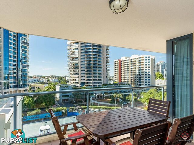 ID:3854172 45 Deakin Street Kangaroo Point QLD 4169