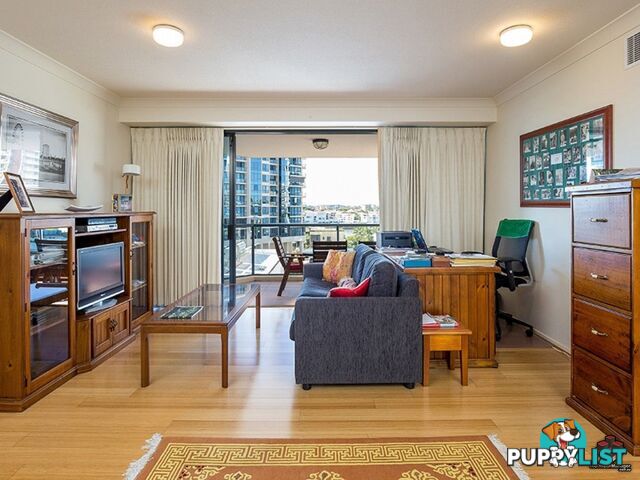 ID:3854172 45 Deakin Street Kangaroo Point QLD 4169