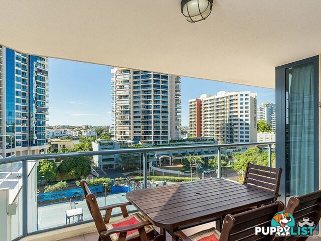 ID:3854172 45 Deakin Street Kangaroo Point QLD 4169
