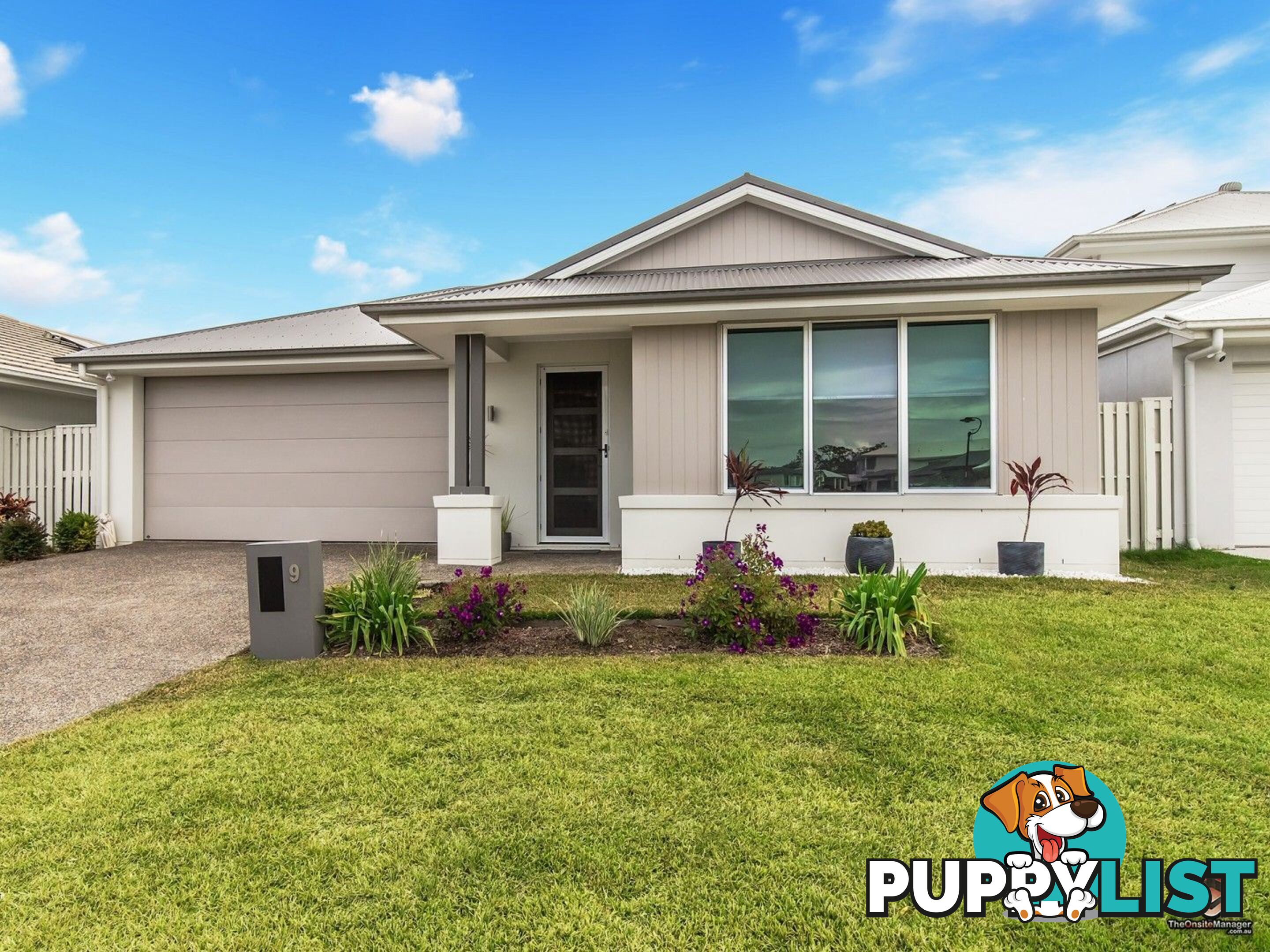 9 Meadow Circuit Helensvale QLD 4212