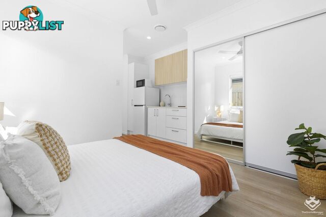 Point Vernon QLD 4655