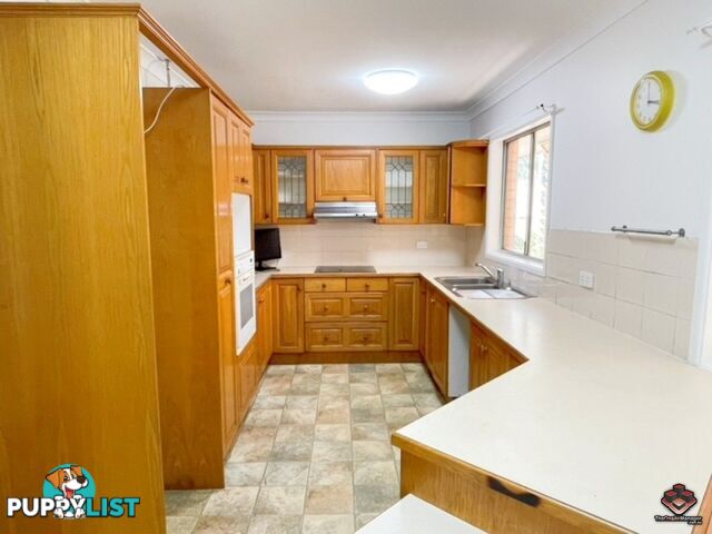 30 Gonzales Street Macgregor QLD 4109