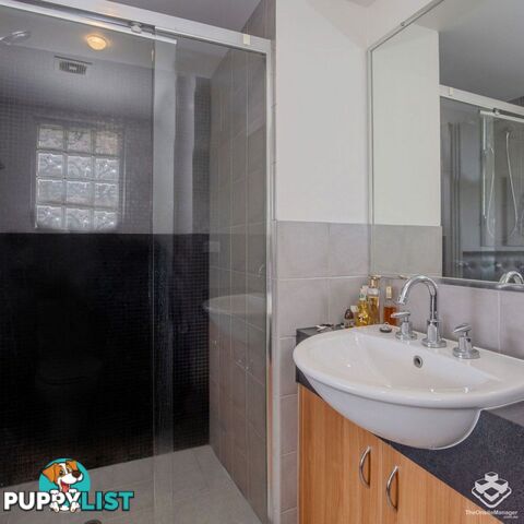 ID:21154686 33 Clark Street Biggera Waters QLD 4216