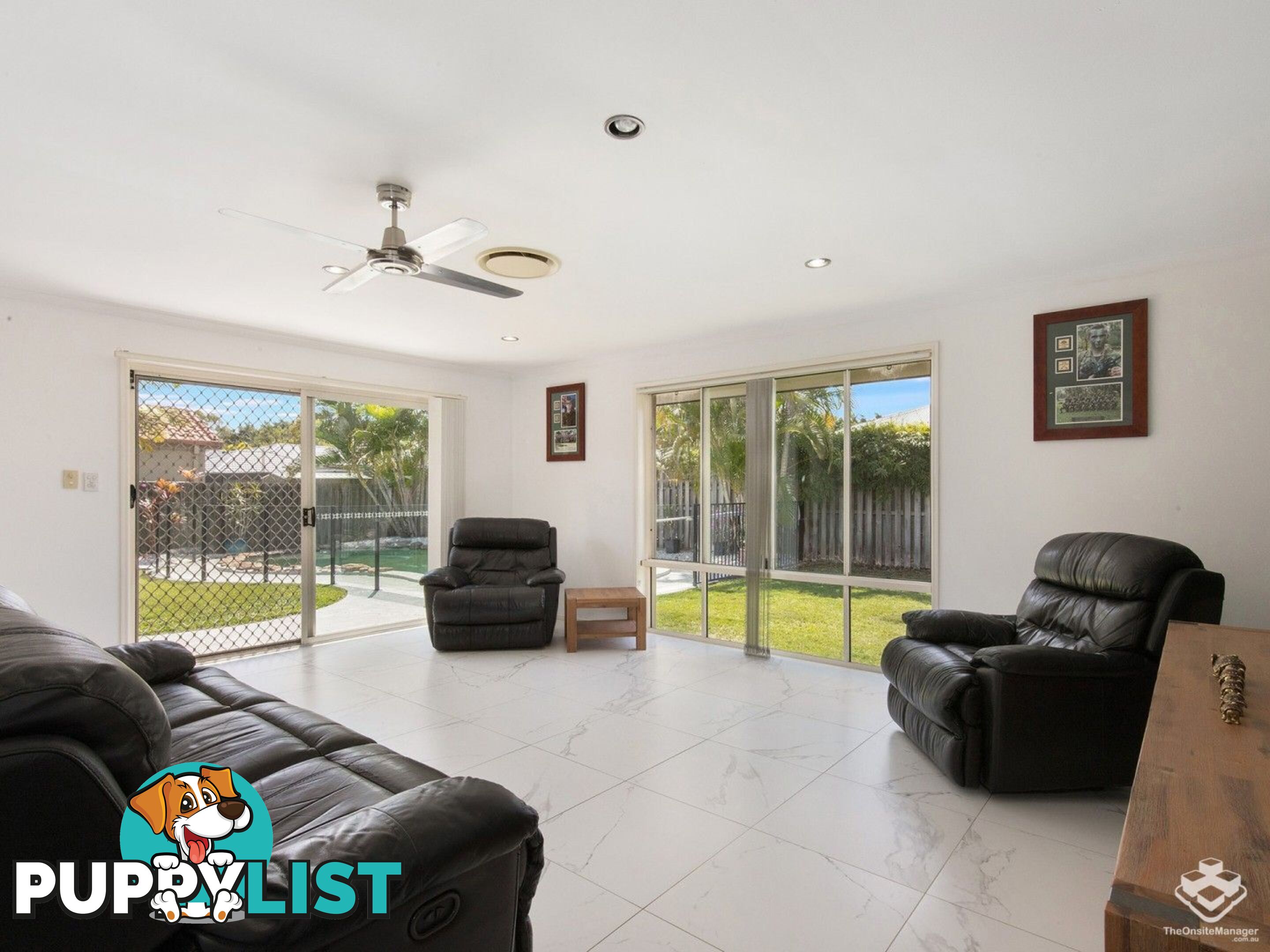 15 Eastbank Terrace Helensvale QLD 4212