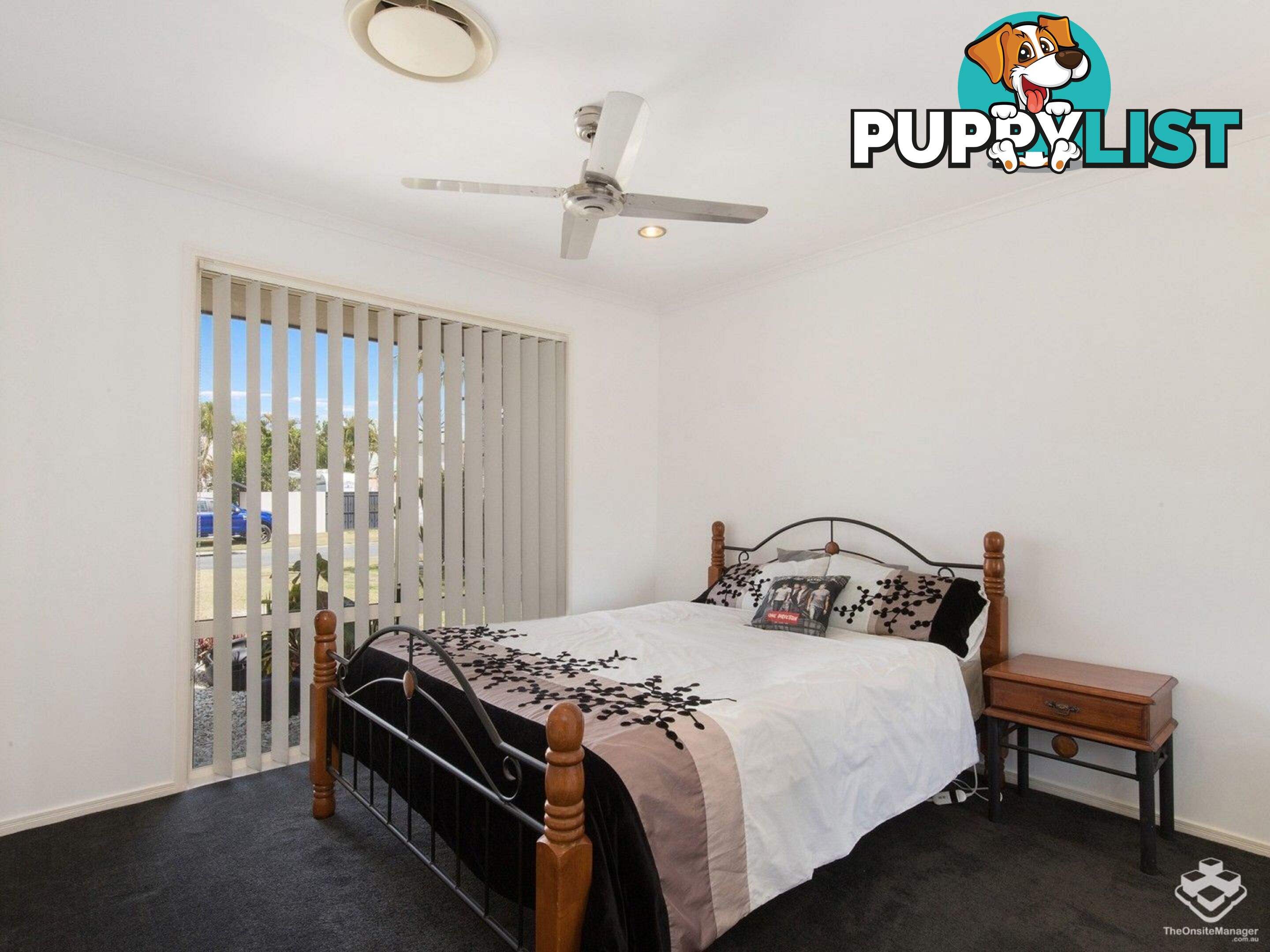 15 Eastbank Terrace Helensvale QLD 4212