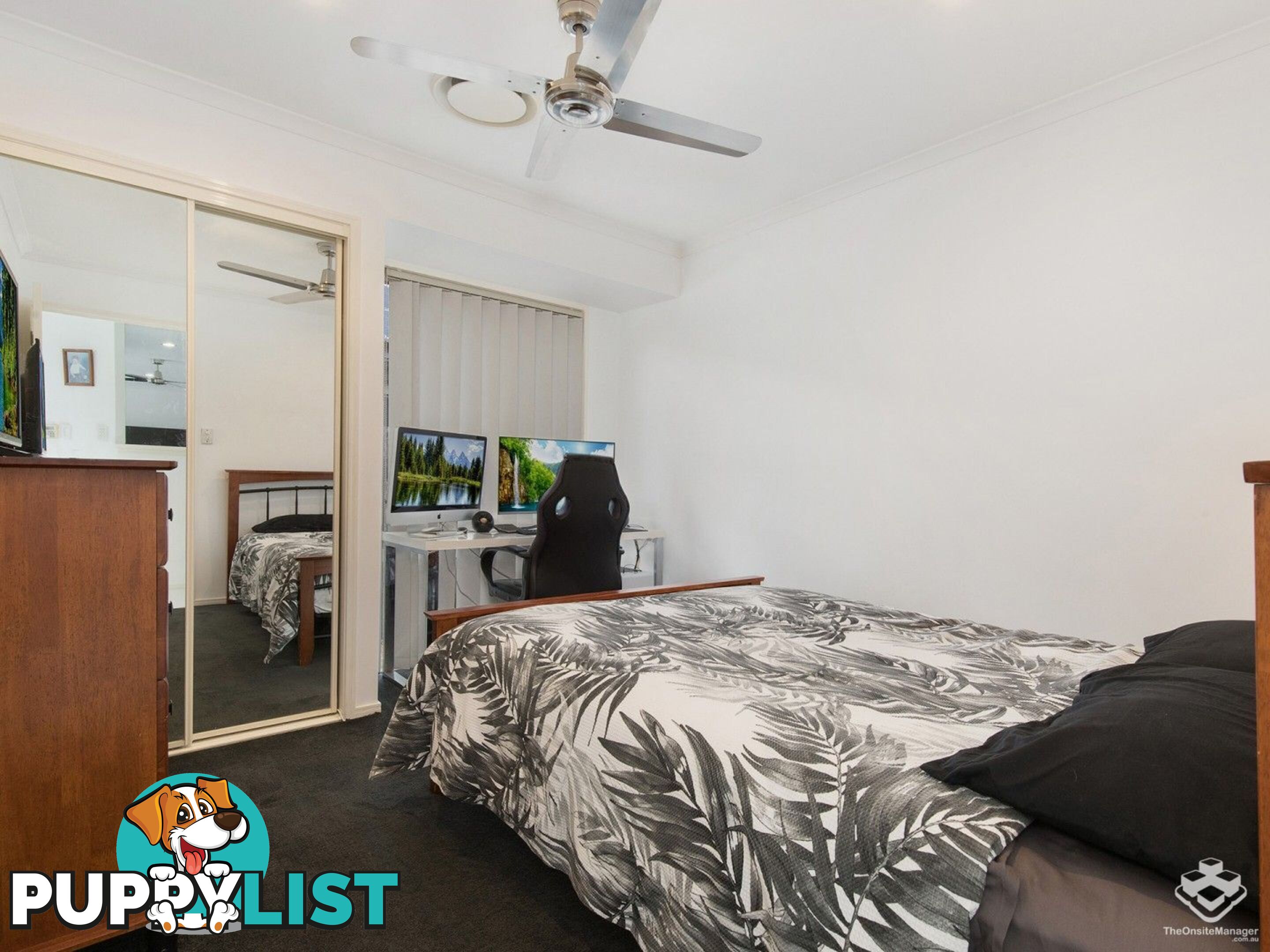 15 Eastbank Terrace Helensvale QLD 4212