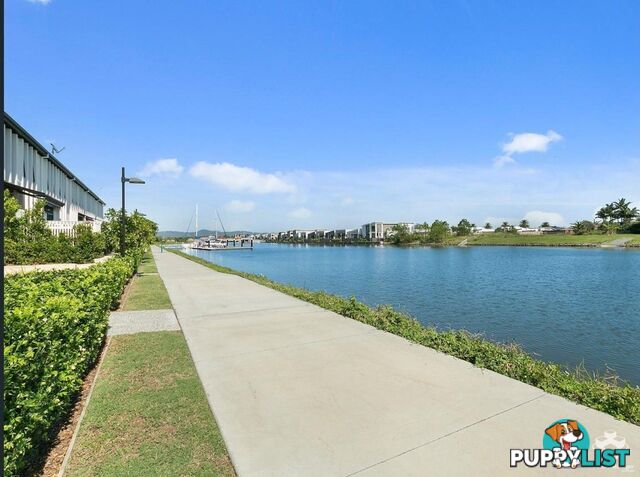 ID:21140136/126 Marina quays hope island qld 4212