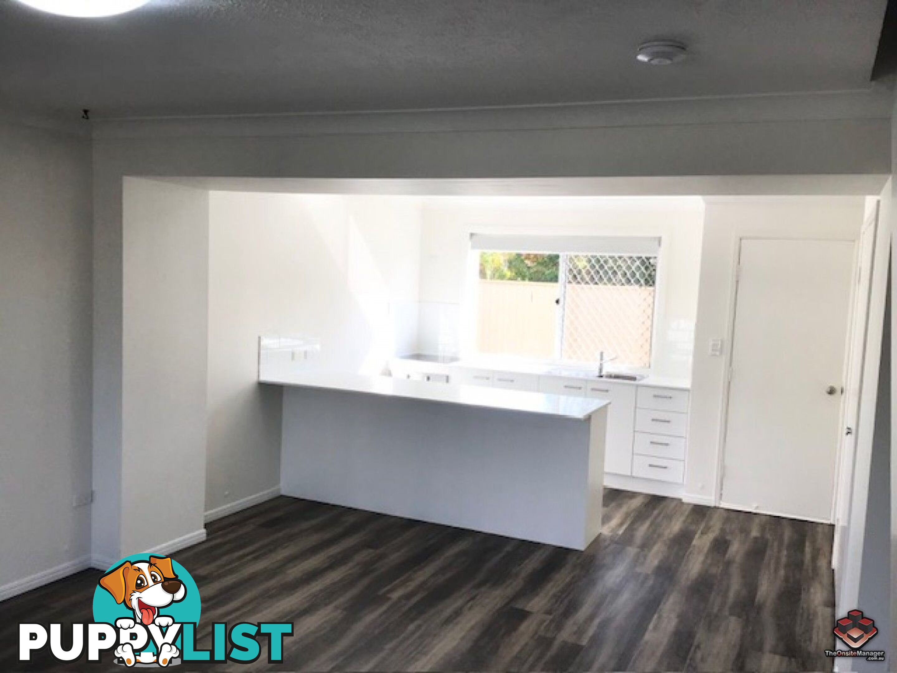 ID:21080599 50 St Kevins Avenue Benowa QLD 4217