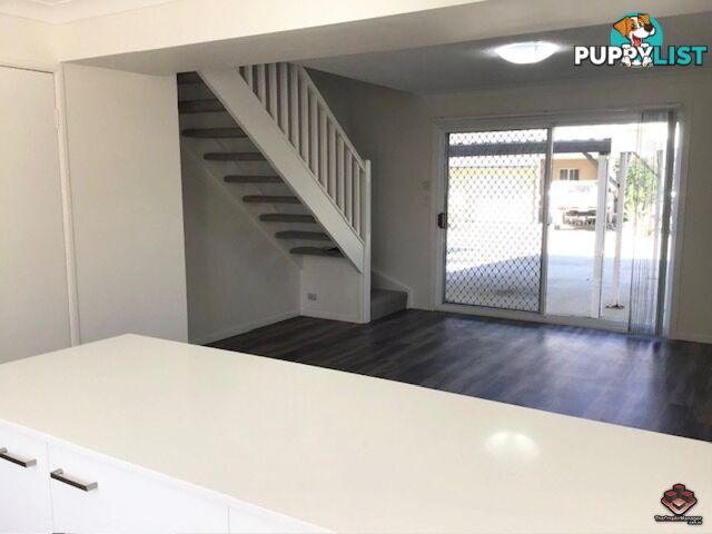 ID:21080599 50 St Kevins Avenue Benowa QLD 4217