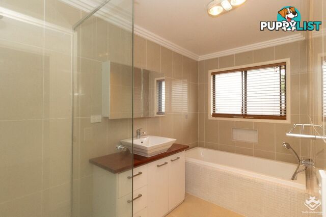 11 Mapleleaf Street Eight Mile Plains QLD 4113
