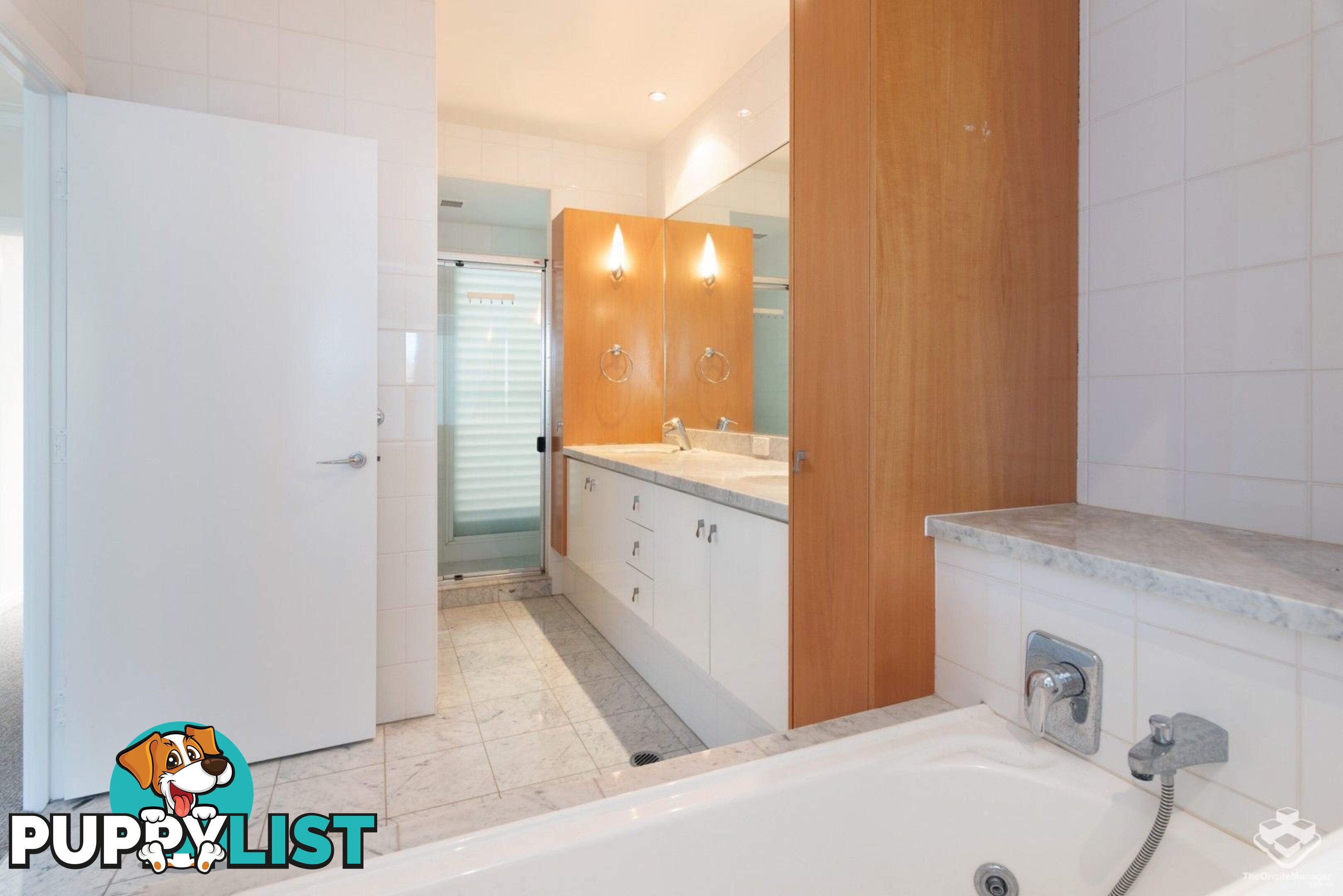 ID:21156691 6 Merthyr Road New Farm QLD 4005