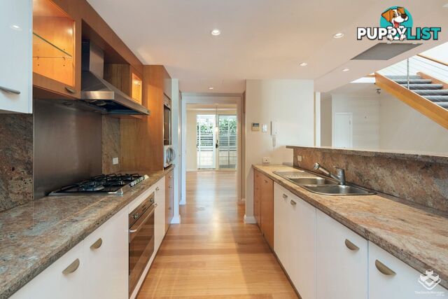 ID:21156691 6 Merthyr Road New Farm QLD 4005