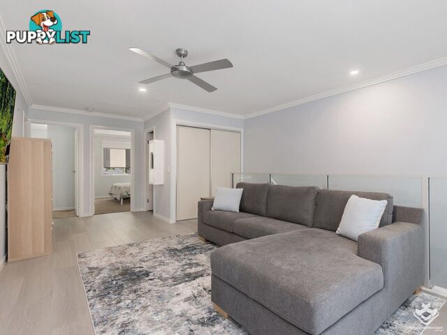 4/12 Careel Close Helensvale QLD 4212