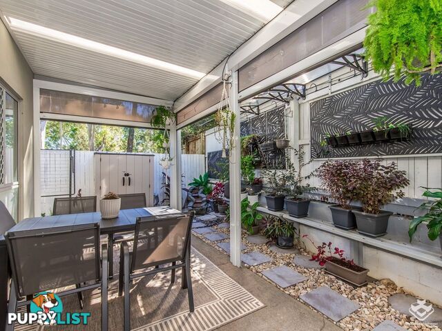 4/12 Careel Close Helensvale QLD 4212